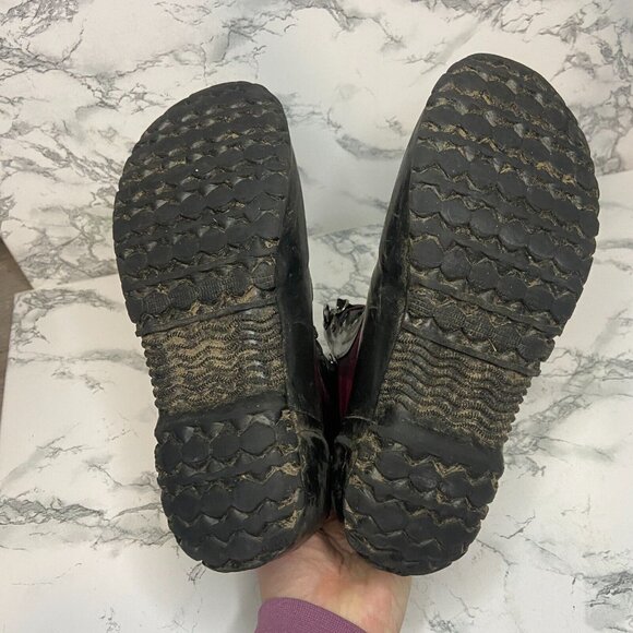 Bogs Youth 2 Sidney Winter Boot Mid Calf Red Buffalo Plaid Waterproof Snow Shoe - Picture 7 of 7